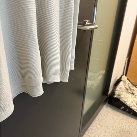 Annette Gortz M (oversized) great condition very minor wear V-Neck Women's Tunic - Picture 9 of 15